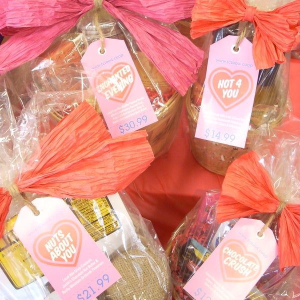 We have lovely local gift baskets for Valentine's Day!  Grab one for your sweetie today!