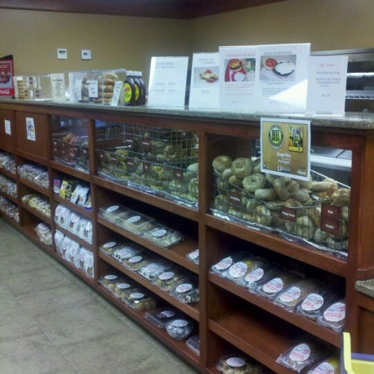 Bagel Bin Bagel Shop in Omaha