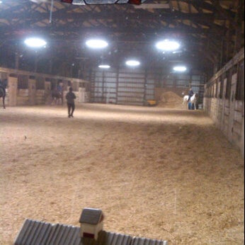Heartland Stables 5 Visitors
