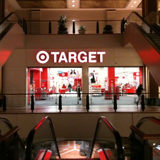 Atlantic Terminal Target Grand Opening - Carrie Courogen On Twitter I Am Once Again Thinking About The Grand Opening Of The Target At Atlantic Terminal In 2004, We did not find results for: