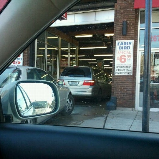 Windy City Car Wash Logan Square 3265 W Fullerton Ave