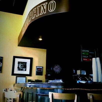 Снимок сделан в Buon Giorno Coffee пользователем Brian B. 1/20/2012