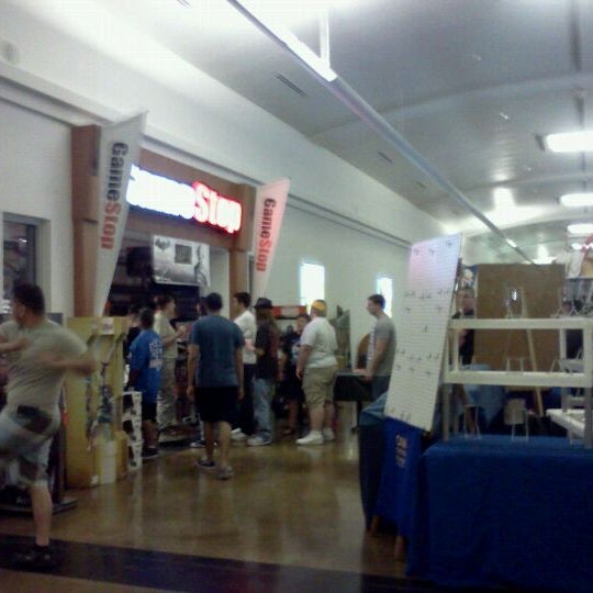 Randolph AFB Gas Station 3 tips from 208 visitors