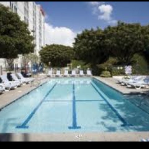 8/14/2012にHacienda H.がHacienda Hotel &amp; Conference Center LAXで撮った写真