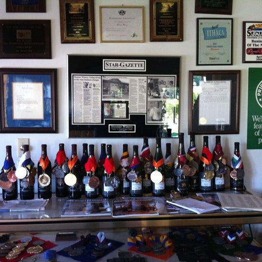 Foto diambil di Hosmer Winery oleh Chris M. pada 8/23/2011