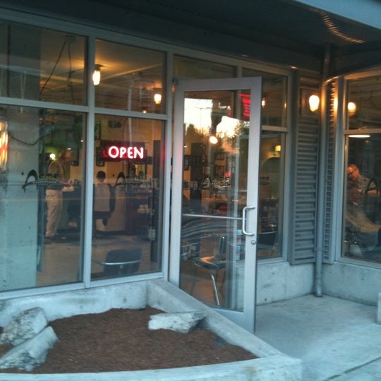 Acme Capitol Hill 701 ziyaretçidan 33 tavsiye