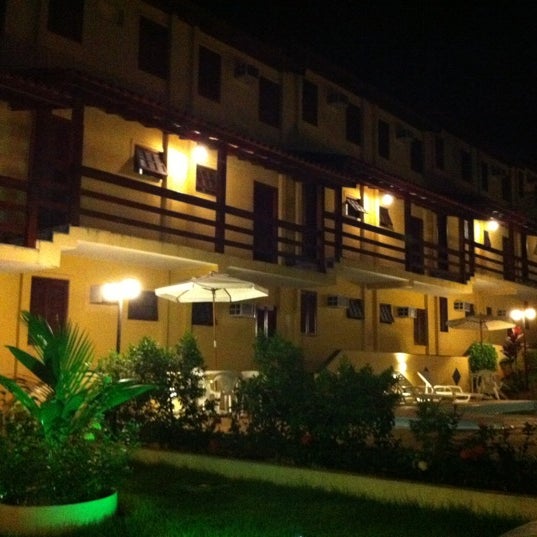 Photo taken at Hotel da Ilha by Marina P. on 4/20/2011