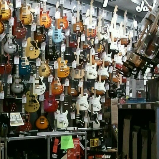 New london guitar center deals