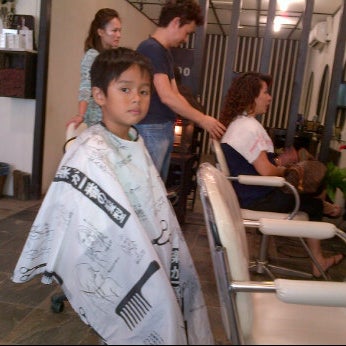 Lv Unisex Hair Salon Sitiawan Perak
