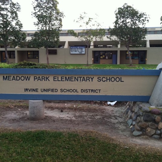 Meadow Park Elementary Elementary School in Woodbridge