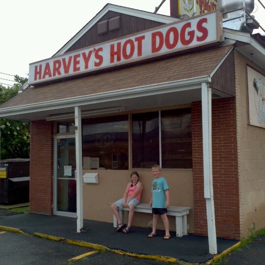 Rumah Makan Hot Dog di Portsmouth, VA.