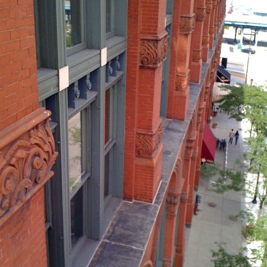 Reta Building Photos at RTA Building - Building in Downtown Cleveland