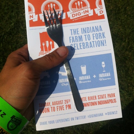 Photo taken at Dig IN, A Taste of Indiana by Barrett C. on 8/26/2012