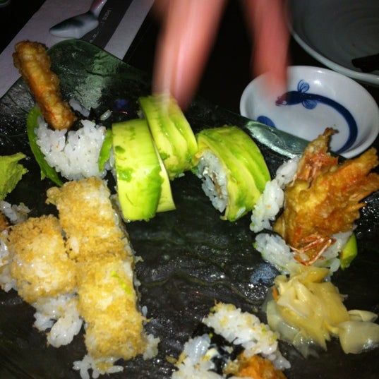Photo taken at Noh Sushi &amp; Ramen by Rogier T. on 12/18/2011