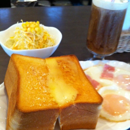 Photos At ブレイク植田 Cafe