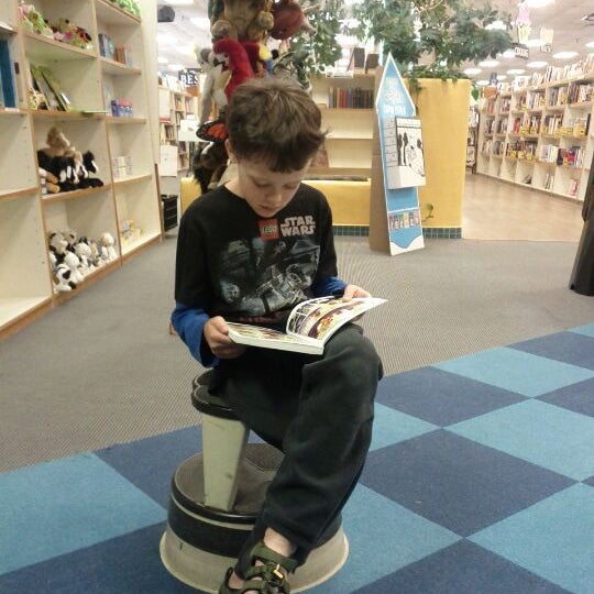 Photo taken at Page 1 Books by Dannie M. on 5/10/2012