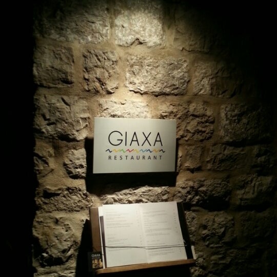 Das Foto wurde bei Restaurant Giaxa von Janine Q. am 7/29/2012 aufgenommen