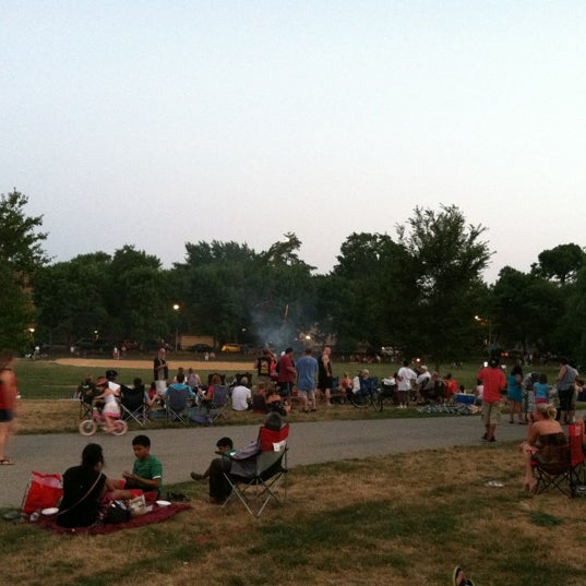 Photos at Winnemac Park Ravenswood 5001 N Leavitt St