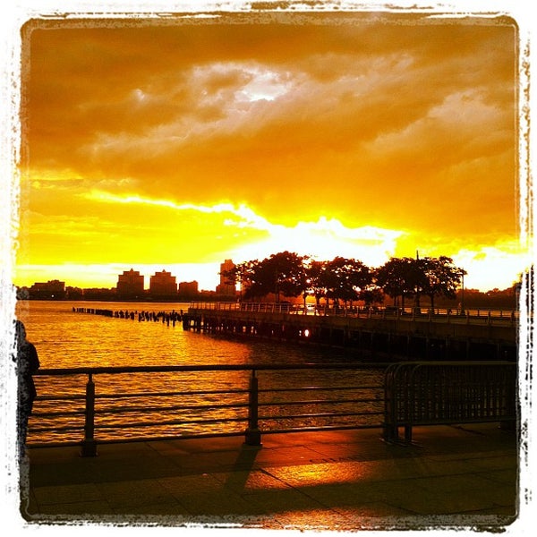 Photos at Hudson River Park - West Village - 111 tips
