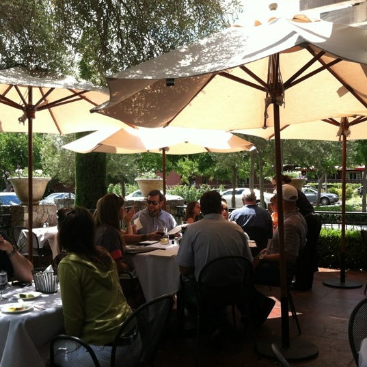 Photo taken at Hurley&#39;s Restaurant by Lewis C. on 6/5/2012