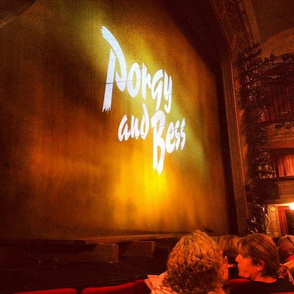 Das Foto wurde bei Porgy &amp; Bess on Broadway von Miguel G. am 8/22/2012 aufgenommen