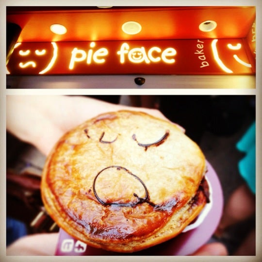 รูปภาพถ่ายที่ Pie Face โดย Jane L. เมื่อ 6/10/2012