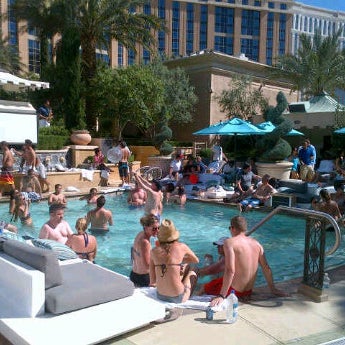Photo taken at Azure Luxury Pool (Palazzo) by Edgar A. on 5/13/2012