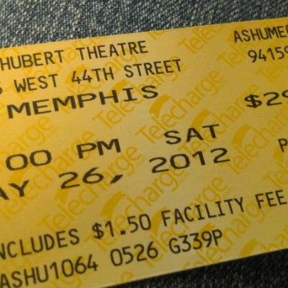 Foto tomada en Memphis - the Musical  por Linda T. el 5/26/2012