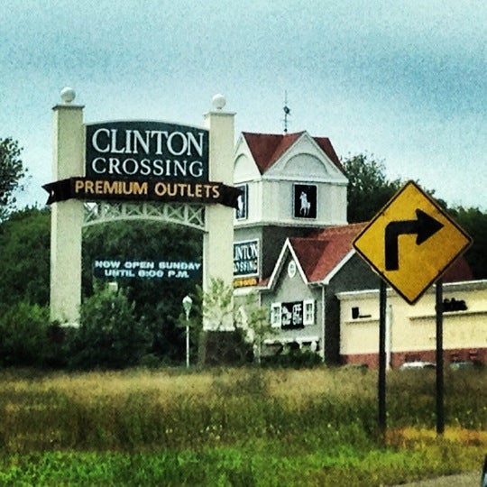Clinton Crossing Outlets Clinton,
