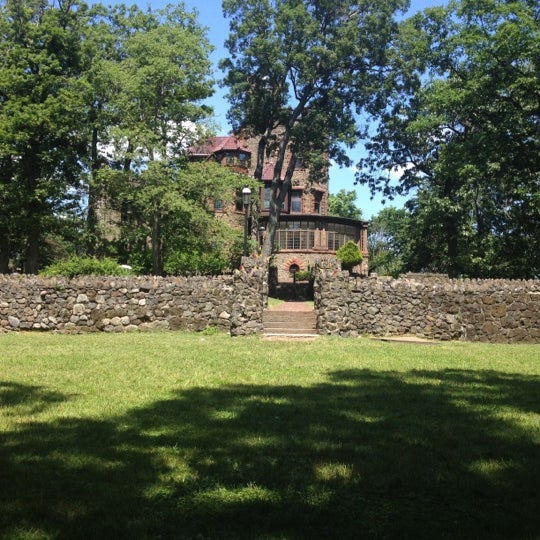 Photo taken at Kip&#39;s Castle by Nate W. on 6/16/2012