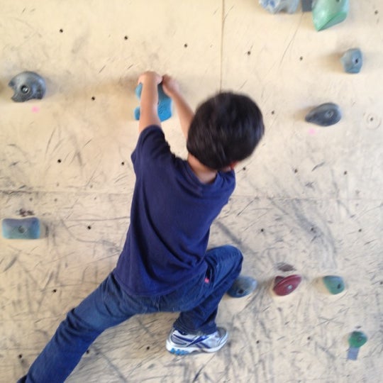 Burnley Bouldering 2 tips from 82 visitors