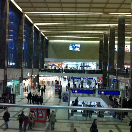 Foto scattata a BahnhofCity Wien West da Andreas H. il 3/7/2012