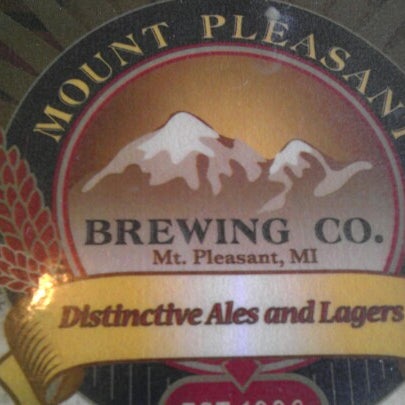Снимок сделан в Mountain Town Brewing Company пользователем Luis V. 8/31/2012