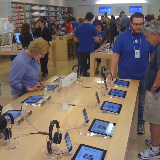 Apple Oakbrook Oak Brook'ta Elektronik Mağazası