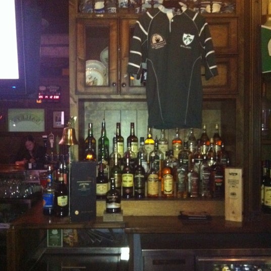 Photo prise au Tim Finnegan&#39;s Irish Pub par Kevin S. le2/20/2012