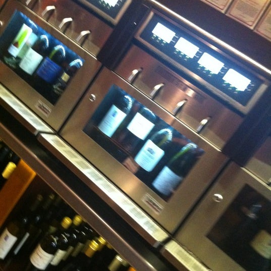 Foto tomada en Terravant Winery Restaurant  por Romy S. el 6/2/2012