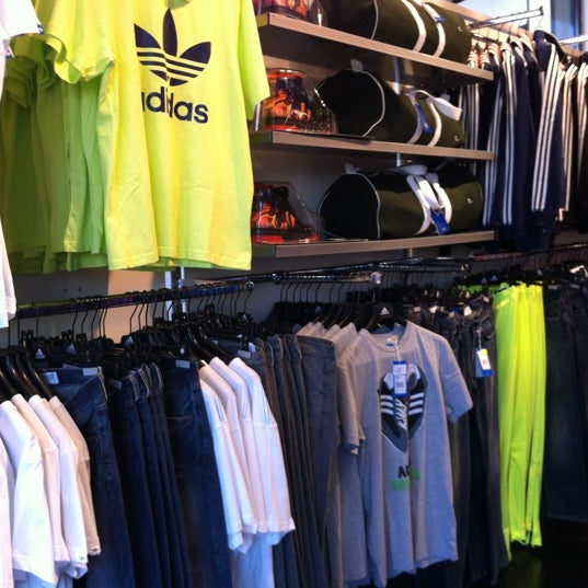 adidas outlet marcianise
