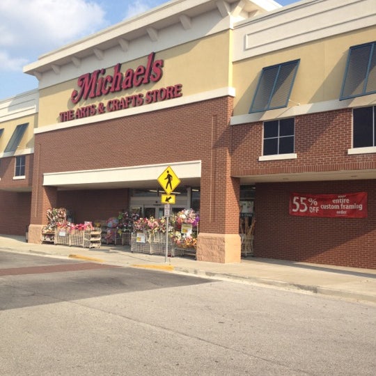 Michael's Craft Store Opens in Findlay - Findlay Family