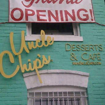 รูปภาพถ่ายที่ Uncle Chip&#39;s โดย Holla W. เมื่อ 1/26/2012