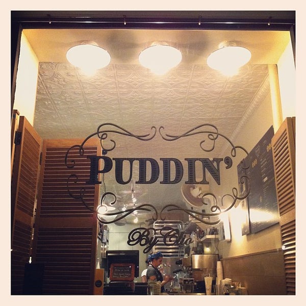 รูปภาพถ่ายที่ Puddin&#39; by Clio โดย Rachael V. เมื่อ 8/16/2012