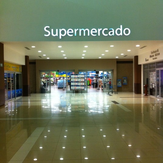 Walmart Hipermercado en Nuevo Vallarta