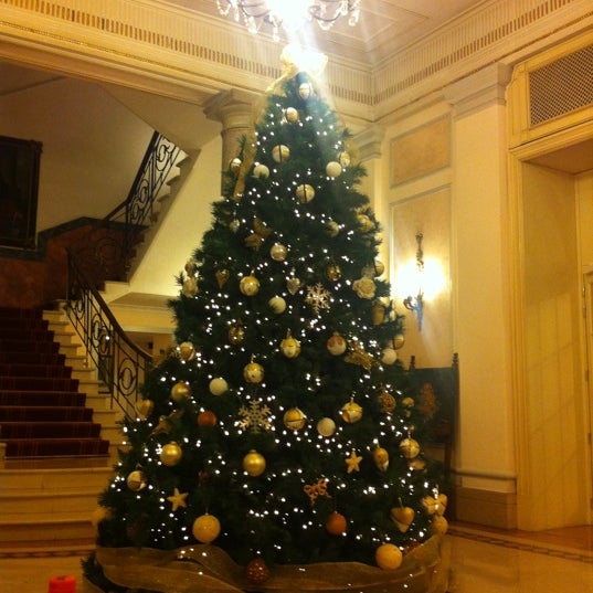 Das Foto wurde bei Hotel Ambasciatori Palace von Alina B. am 12/11/2011 aufgenommen