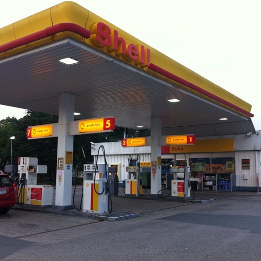 Shell Fuel Station