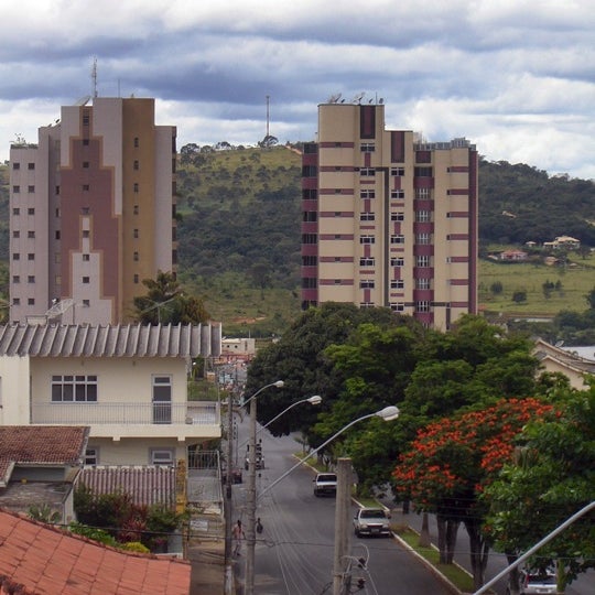 Photo taken at Santo Antônio do Monte by Moisés N. on 10/29/2011
