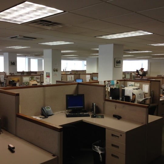 Halstead Property Midtown Office Office in New York