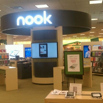 Photos At Barnes Noble 15 Tips From 911 Visitors