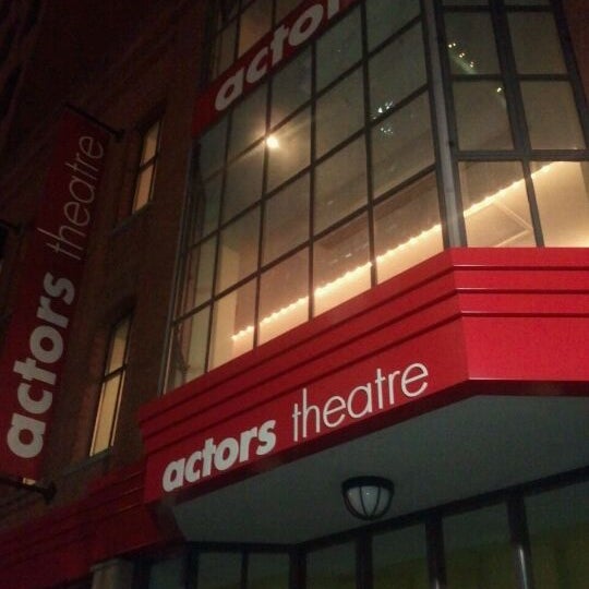 Снимок сделан в Actors Theatre Of Louisville пользователем Lisa O. 10/9/2011