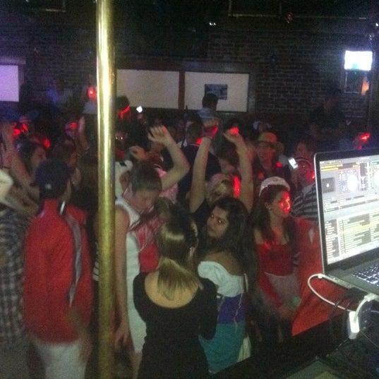 Laclede Street Bar & Grill (Now Closed) Midtown 3818 Laclede Ave