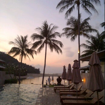 Das Foto wurde bei Sunset Coast Samui Resort &amp; Villas von Kann S. am 1/9/2012 aufgenommen
