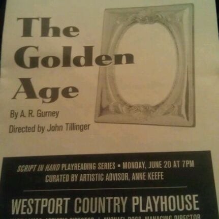 Foto tirada no(a) Westport Country Playhouse por Julie M. em 6/20/2011